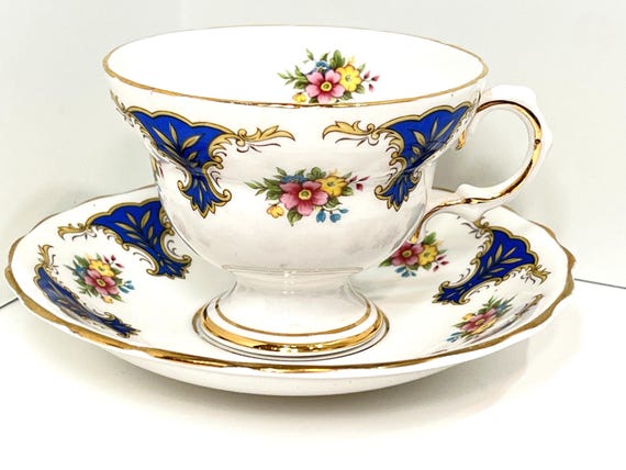 Rosina Teacup and Saucer , Floral Teacup , Antique Teacup , Gift for Friend , English Bone China Teacup , Gift for Her , Afternoon Tea