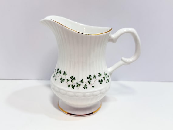 Royal Tara Creamer and Sugar: Irish Shamrocks