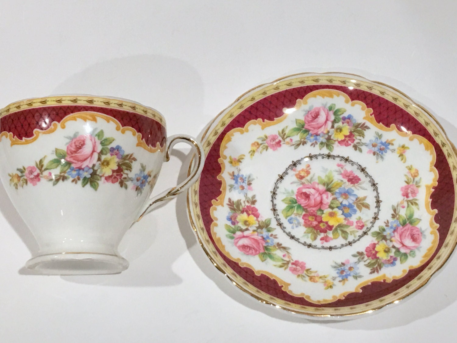 Foley Tea Cup and Saucer, Windsor Pattern, Antique Tea Cups, Red Cups