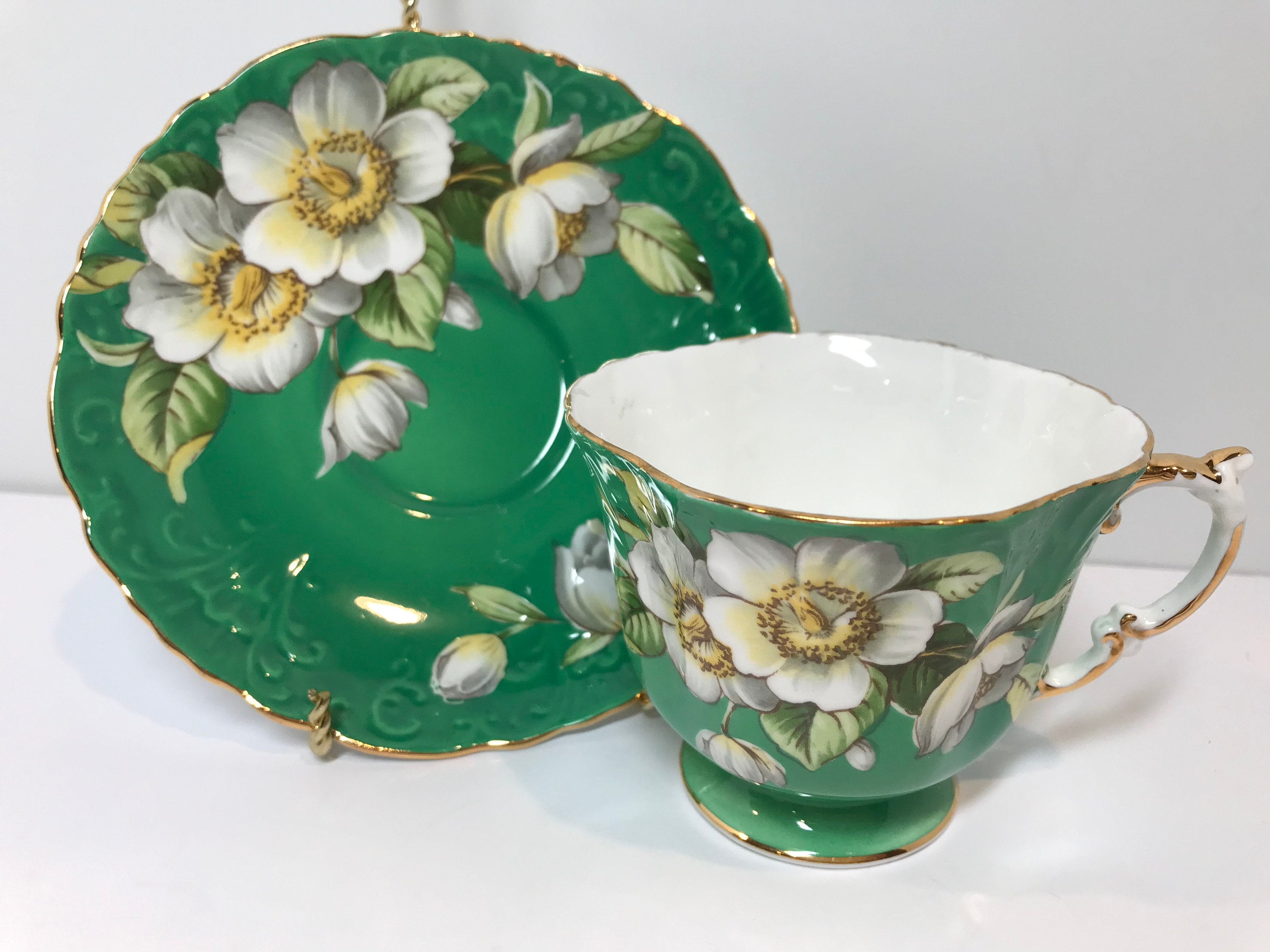 Green Aynsley Tea Cup and Saucer, Antique Tea Cups Vintage, Floral Tea
