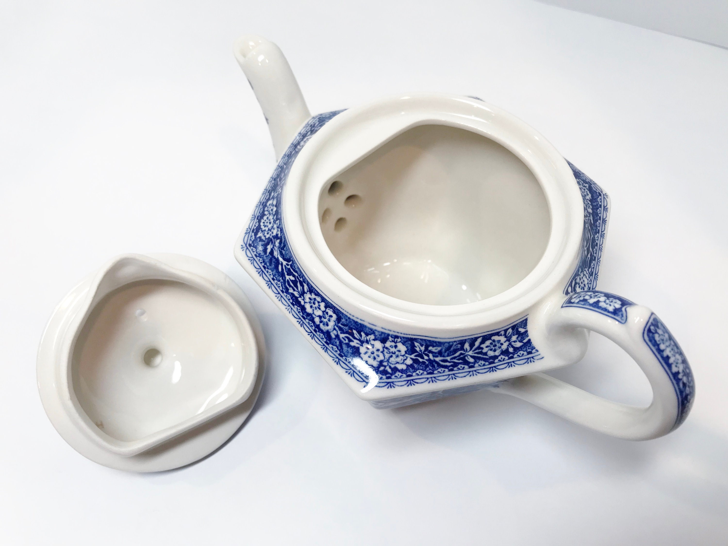 Blue White Sadler Teapot, Individual English Teapot, Sadler Tea Pot