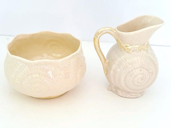 Belleek Creamer and Sugar Set, made of Irish porcelain.
