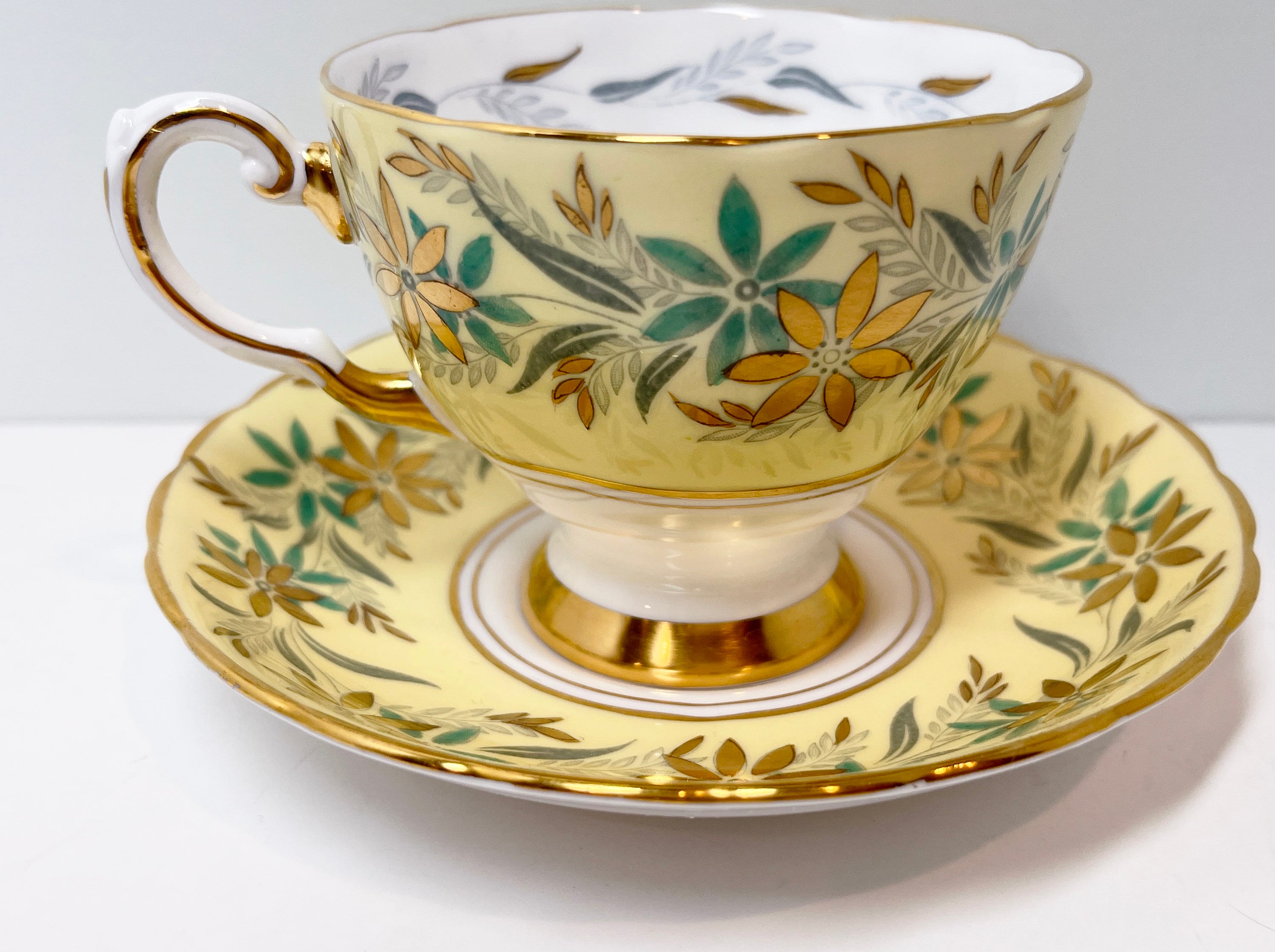 Tuscan Teacup and Saucer, Hand Painted Teacups, Floral Gold Tea Cups, Vintage Tea Cups, English