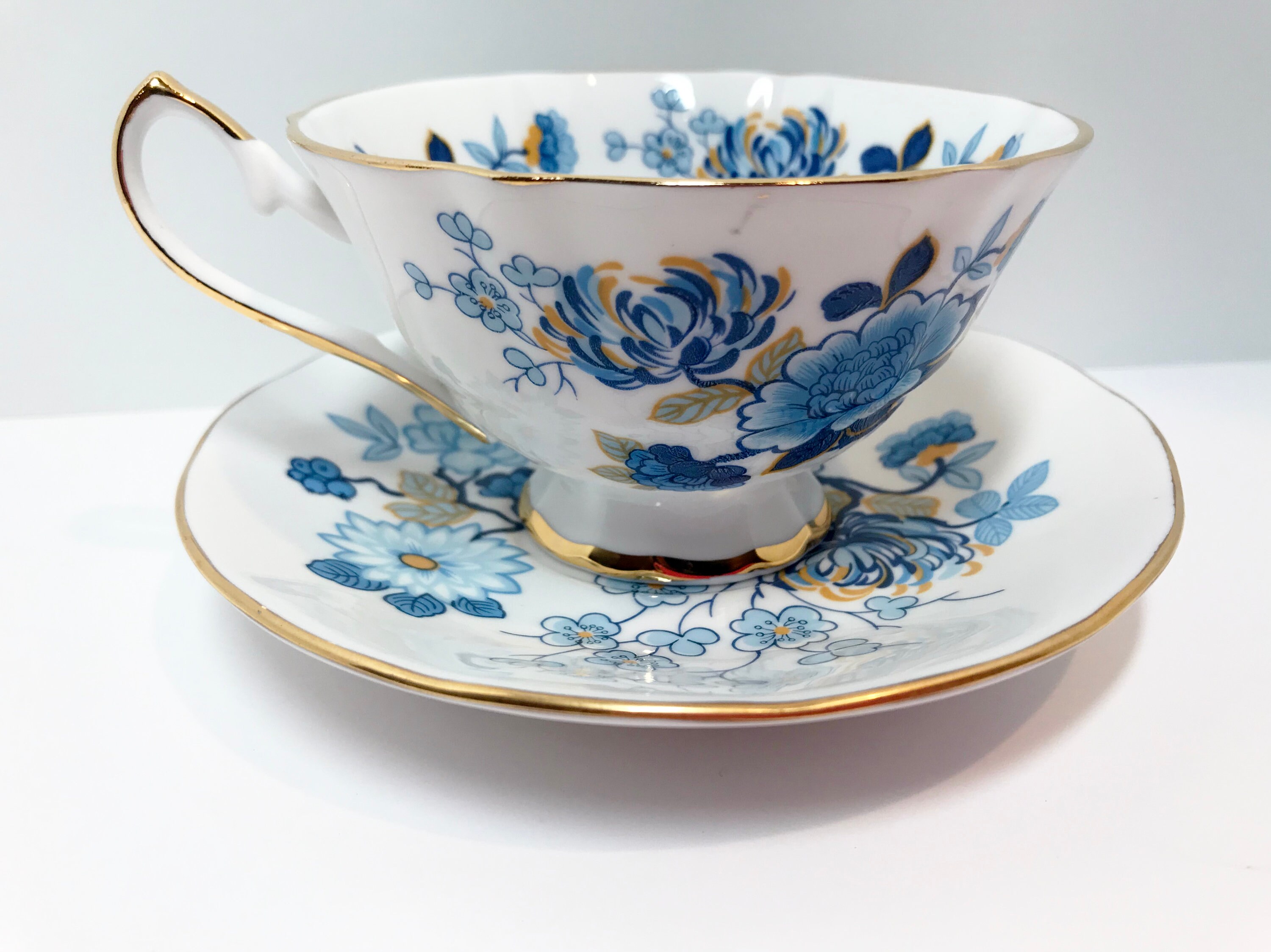 Elizabethan Tea Cup and Saucer, Elizabethan Tea Cups, English Teacups