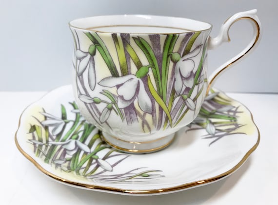 Royal Albert Tea Cup and Saucer , Snowdrop Pattern , January Birthday Cup , Flower Month Series , Hand Painted Cup , Vintage Tea Cup