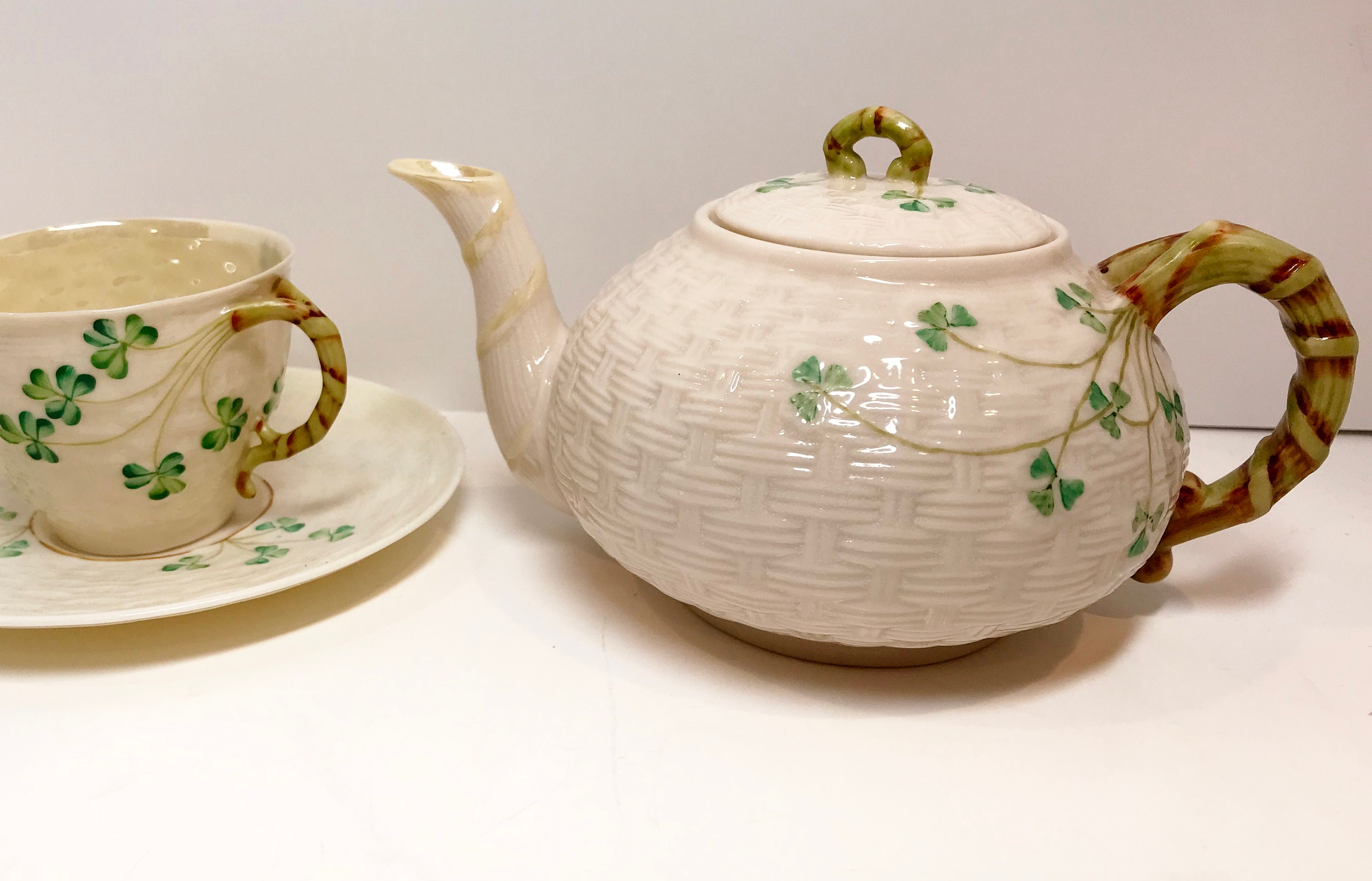 Small Shamrock Belleek Teapot, Irish Teapot, Belleek China, Irish