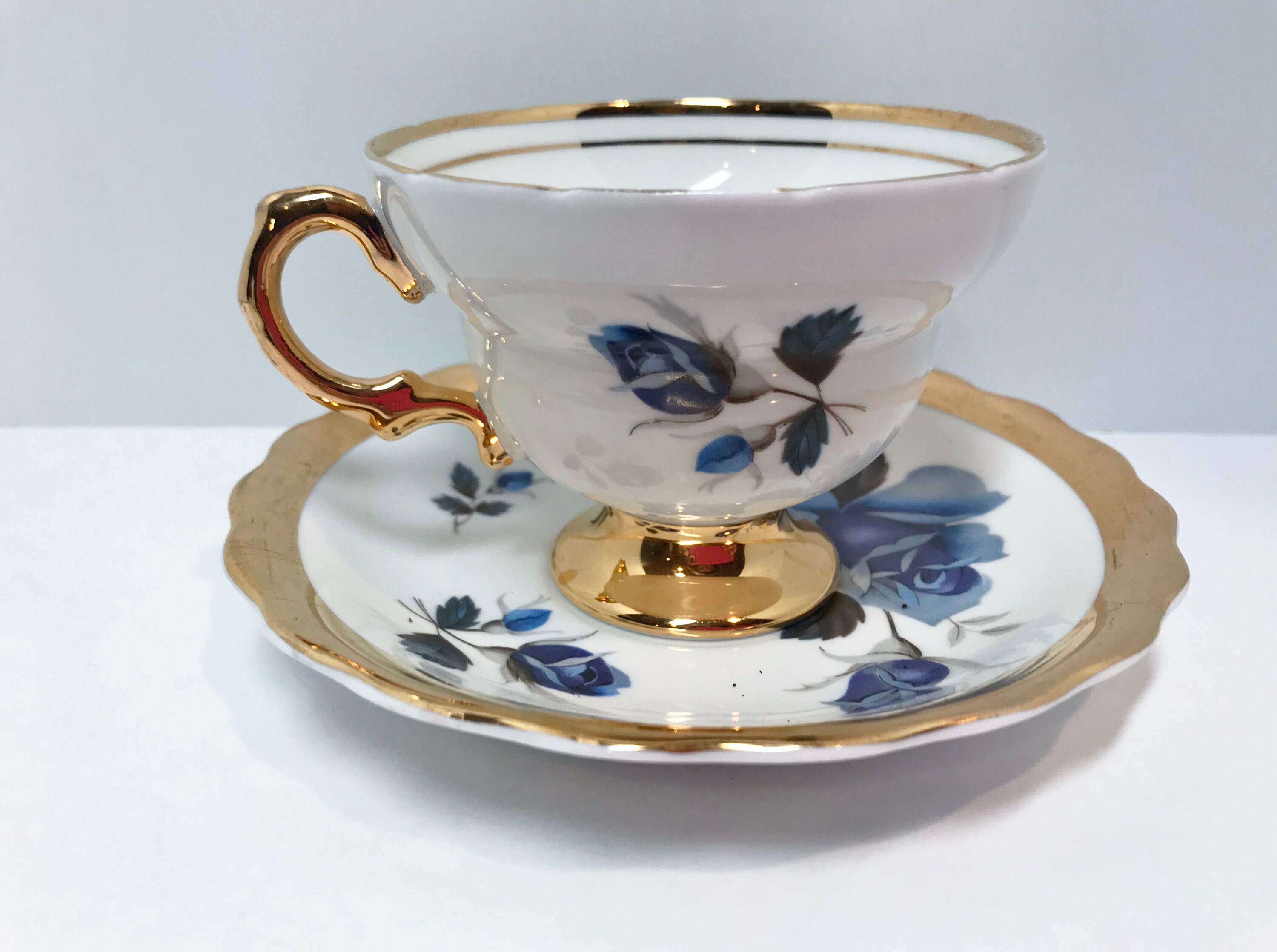 Elizabethan Tea Cup and Saucer, Elizabethan Tea Cups, English Teacups
