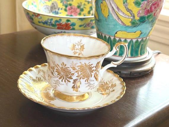Golden Glory, Royal Albert Teacup and Saucer, Gold Teacup, Vintage Teacup, Hostess Gift for Her, Anniversary Gift, Gift for Friend