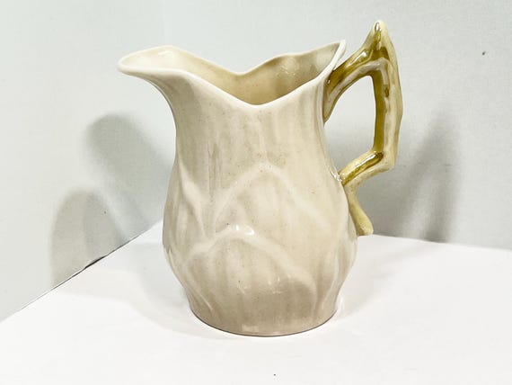 Belleek Creamer, Lily Pattern, Gold Mark Belleek, Belleek Pitcher, Made in Ireland, Gift for Her, Gift for Irish, Stocking Stuffer