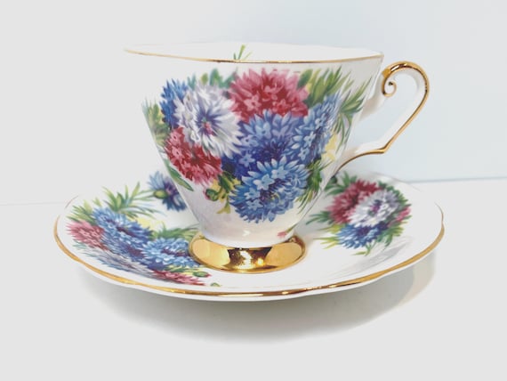 Clarence Teacup and Saucer, English Teacup, Carnation Teacup, Antique Teacup, Floral Teacup, Hostess Gift, Gift for Her, Birthday Gift