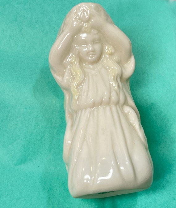 Belleek Creamer , Belleek Mermaid Creamer , Irish Creamer , Green Mark Belleek Creamer , Made in Ireland , Belleek Pitcher