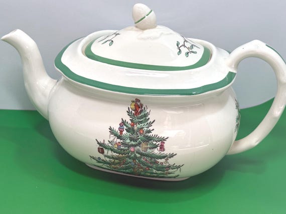 Spode Christmas Tree Teapot, Gifts for Her, Housewarming Gift, Hostess Gift, Anniversary Gift