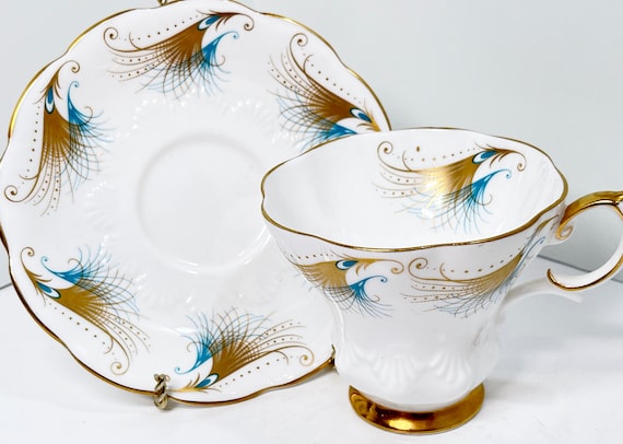Royal Albert Teacup and Saucer, Blue Gold Teacup, English Bone China, Gift for Her, Gift for Her, Anniversary Gift, Tea Party, Birthday Gift