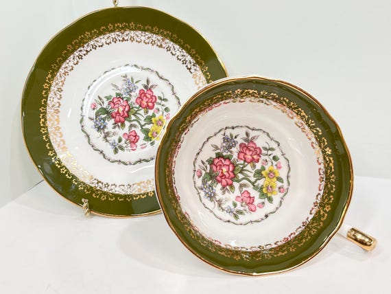 Elizabethan Teacup and Saucer, Versailles Pattern, Floral Tea Cup, Hand Decorated, Housewarming Gift, Gifts for Him, Anniversary Gift