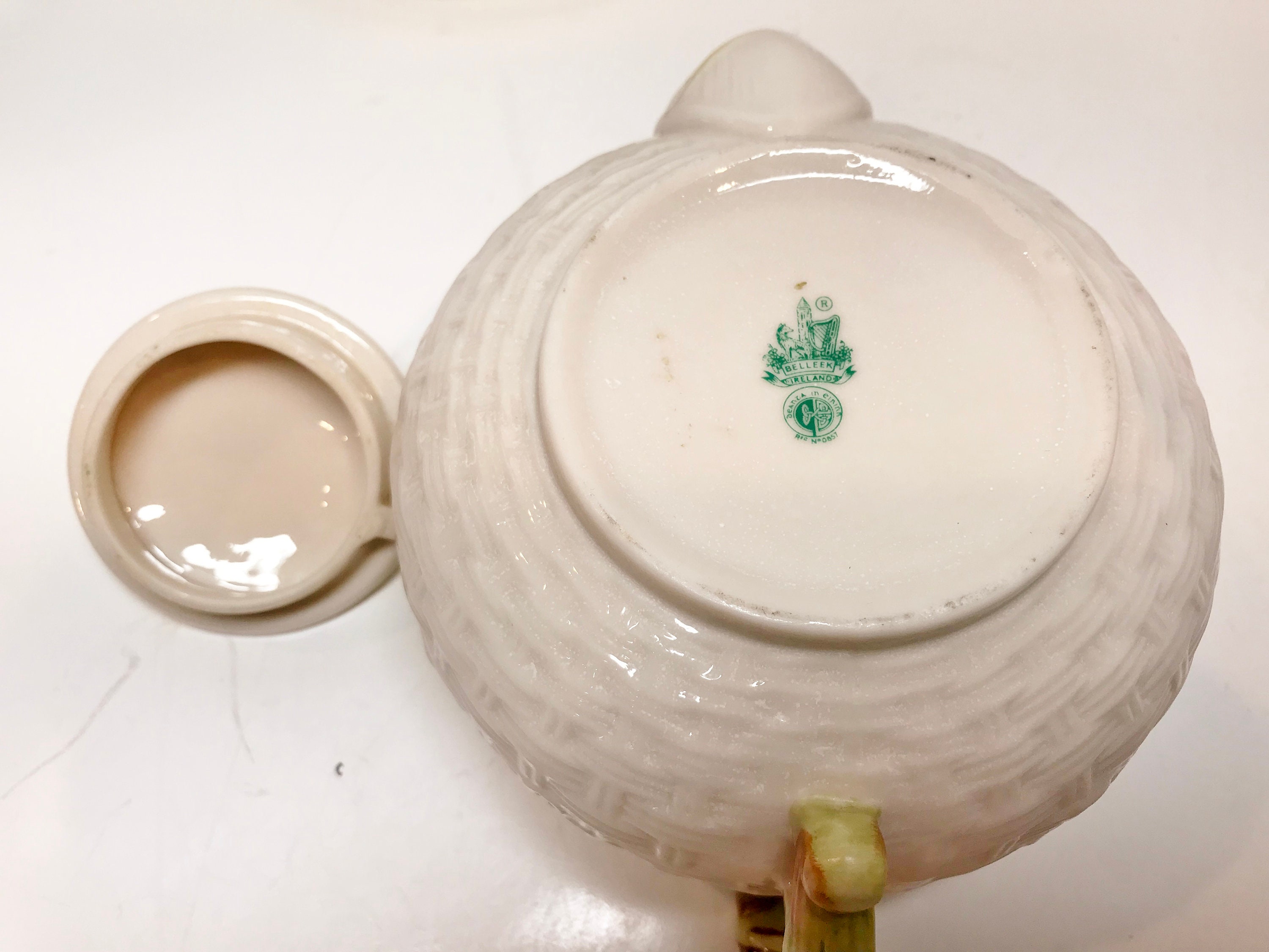Small Shamrock Belleek Teapot, Irish Teapot, Belleek China, Irish