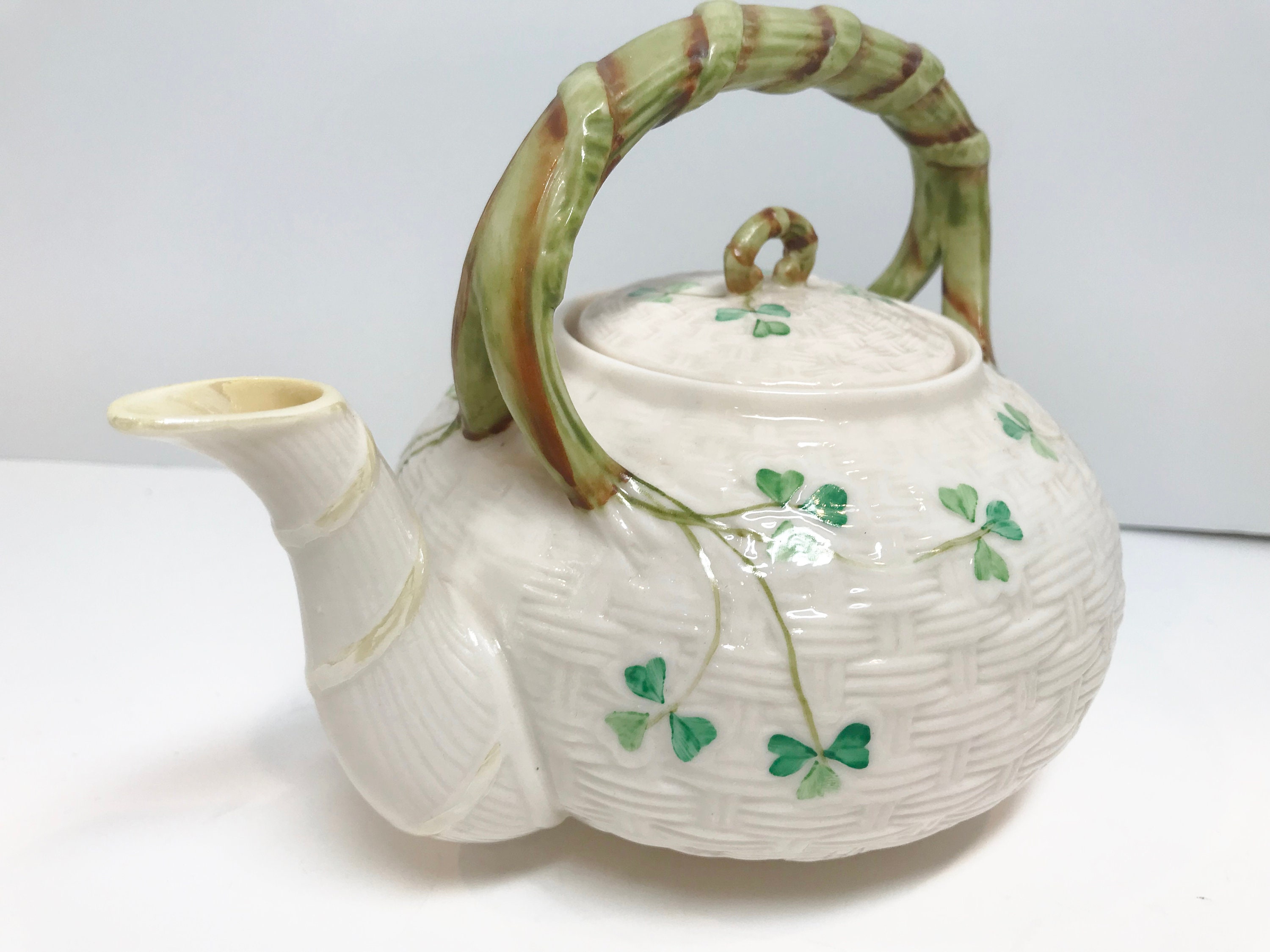 Shamrock Belleek Teapot, Belleek Kettle, Irish Teapot, Belleek China