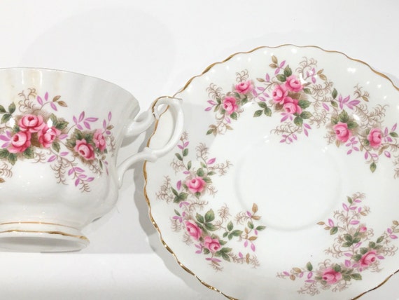 Royal Albert Teacup and Saucer , Floral Teacup , Lavender Rose Pattern , Vintage Teacup , Afternoon Tea ,  Gift for Her , Hostess Gift