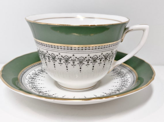 Royal Worcester Teacup and Saucer, Royal Worcester Regency, Regency Pattern, Vintage Teacups, Teatime Teacups, Afternoon Tea Cups