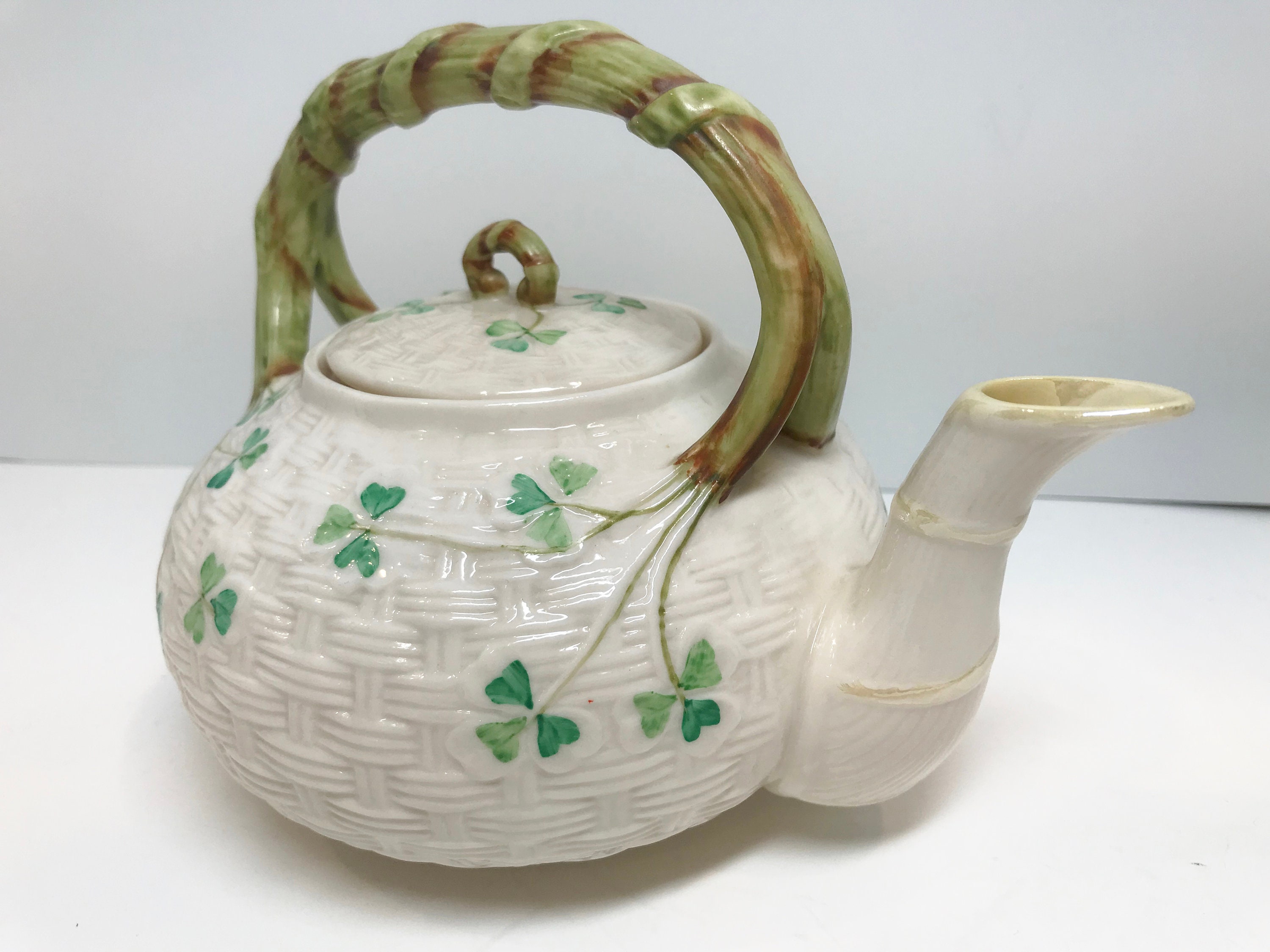 Shamrock Belleek Teapot, Belleek Kettle, Irish Teapot, Belleek China