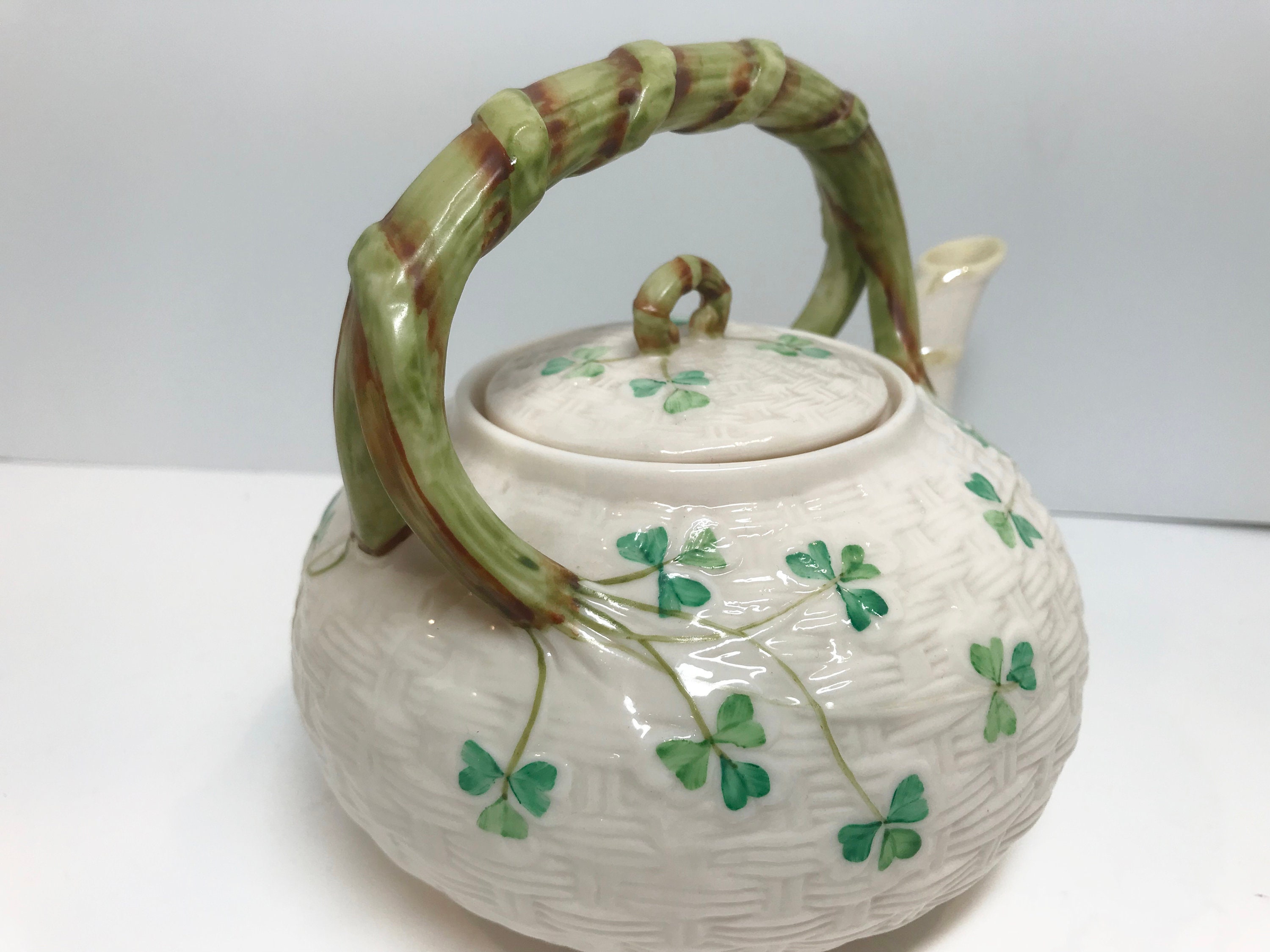 Shamrock Belleek Teapot, Belleek Kettle, Irish Teapot, Belleek China