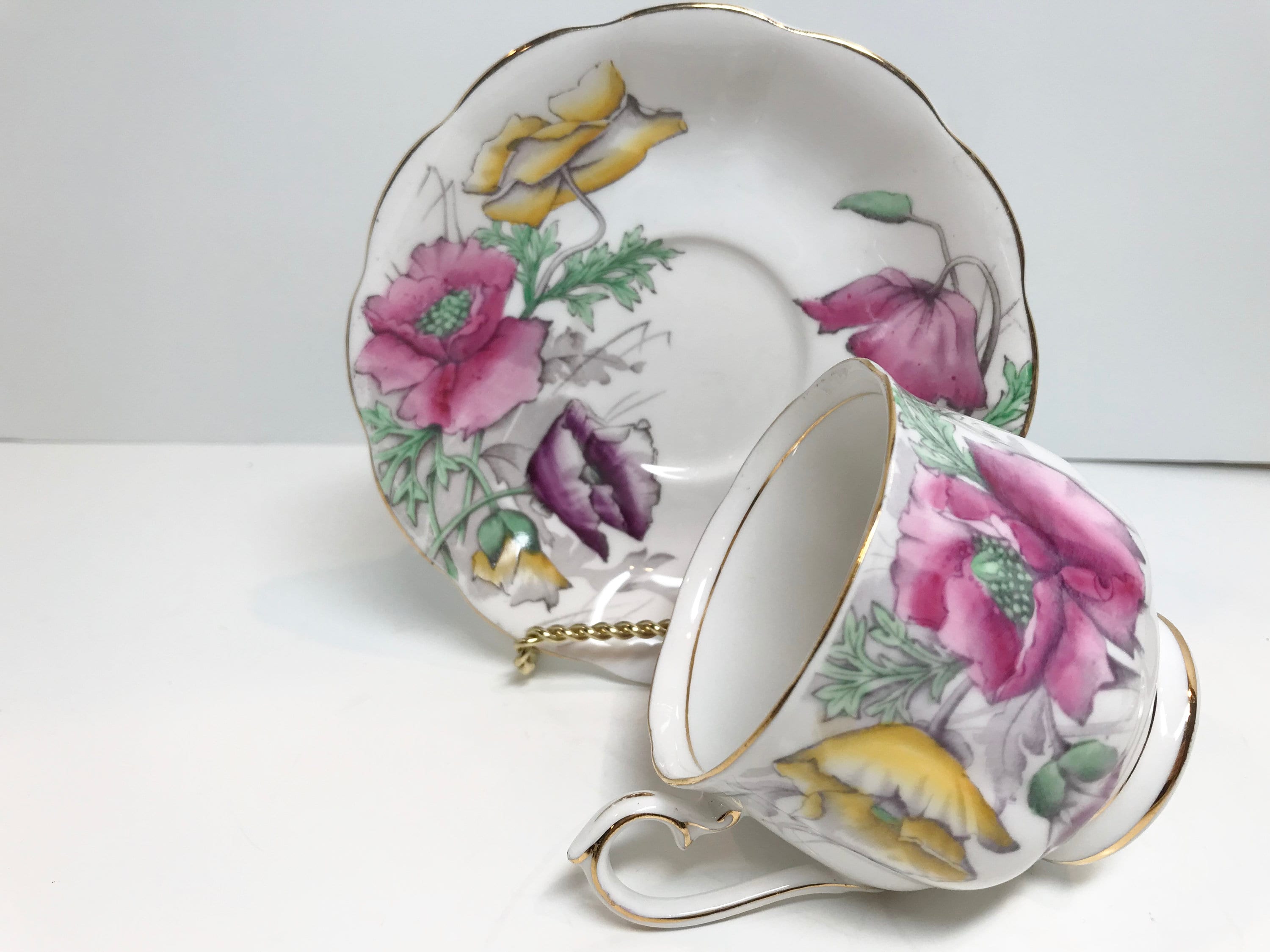 Royal Albert Tea Cup, Flower of the Month Series, Poppy Tea Cup Set