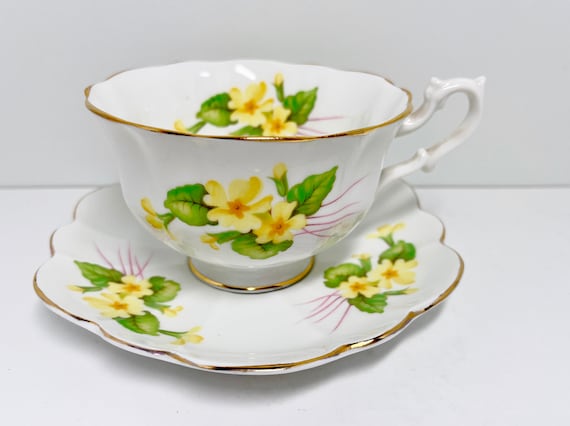 Primrose Shelley Teacup and Saucer , Atholl Teacup , Thorn Handle , Shelley China , Shelley Floral Tea Cups , Shelley Tea Cups