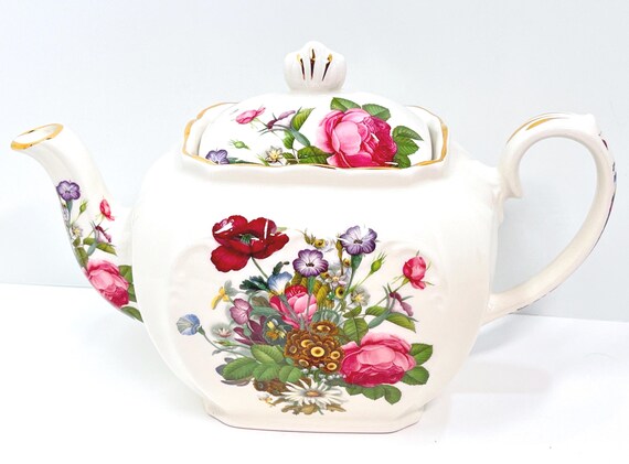 Floral Teapot , Cube Windsor Teapot , 6 cup Windsor Cube Teapot , Rectangular Windsor Teapot , Gift for Her , Housewarming Gift