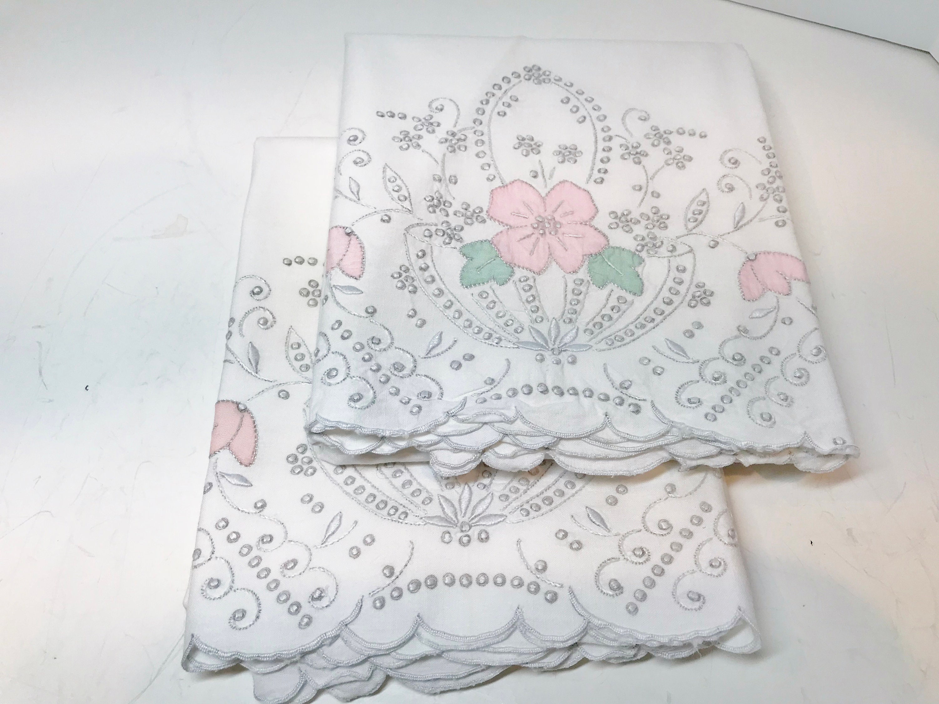 Vintage White Pillowcases, Flowered Applique Cases with French Knots