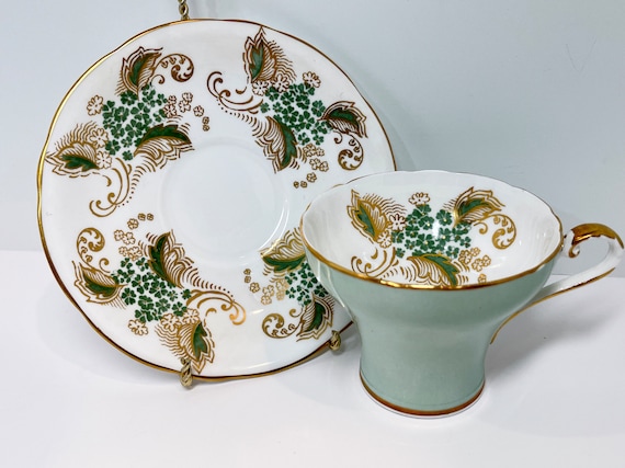 Green Corset by Aynsley Tea Cup and Saucer   Green Gold Tea Cups   Aynsley Corset   Antique Tea Cups Vintage Teacups Antique