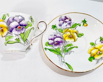 Pansies Teacup , Salisbury Teacup and Saucer , English Bone China , Antique Tea Cup Vintage , Floral Teacup , Housewarming Gift for Her ,