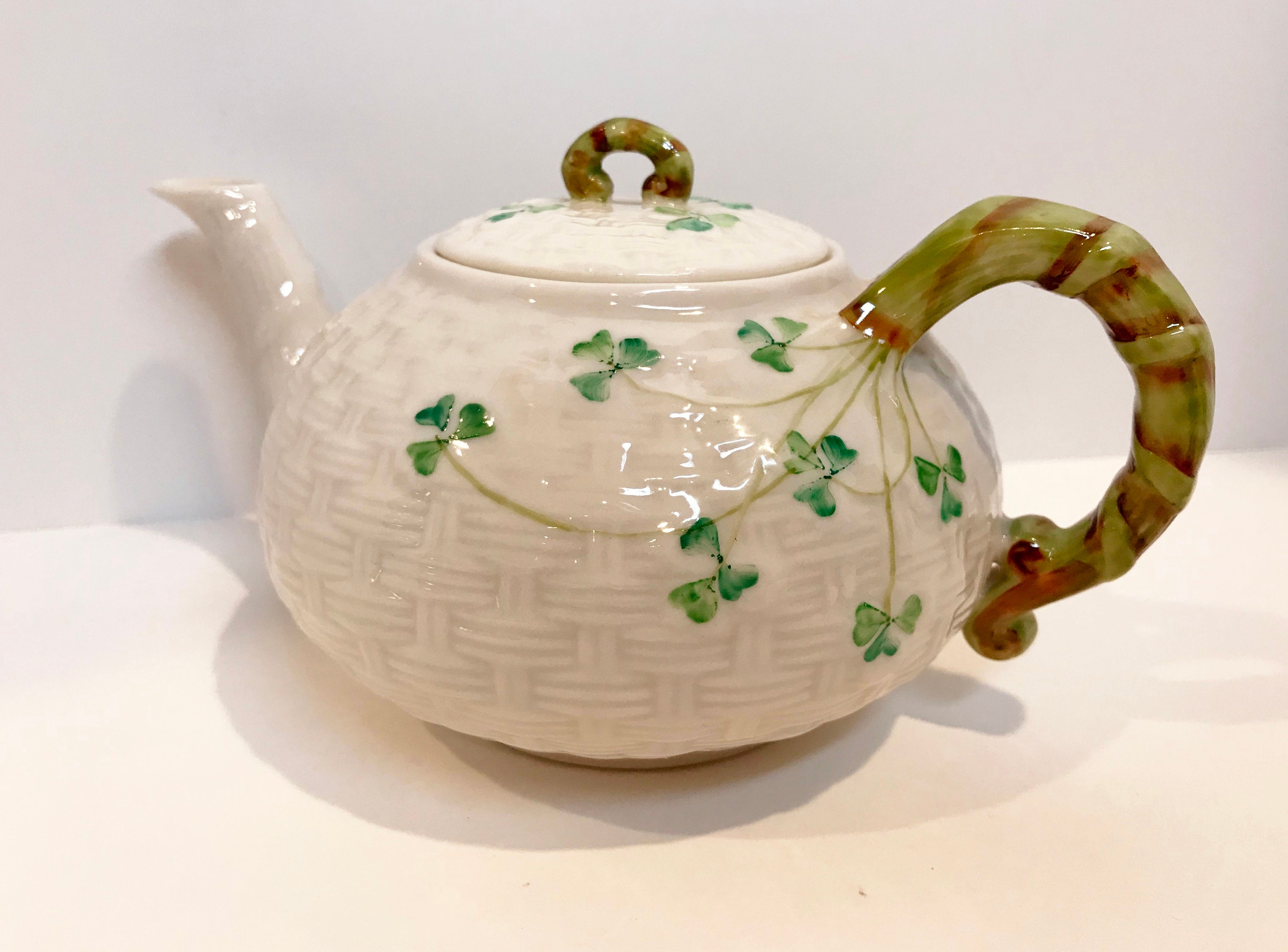 Small Shamrock Belleek Teapot, Irish Teapot, Belleek China, Irish