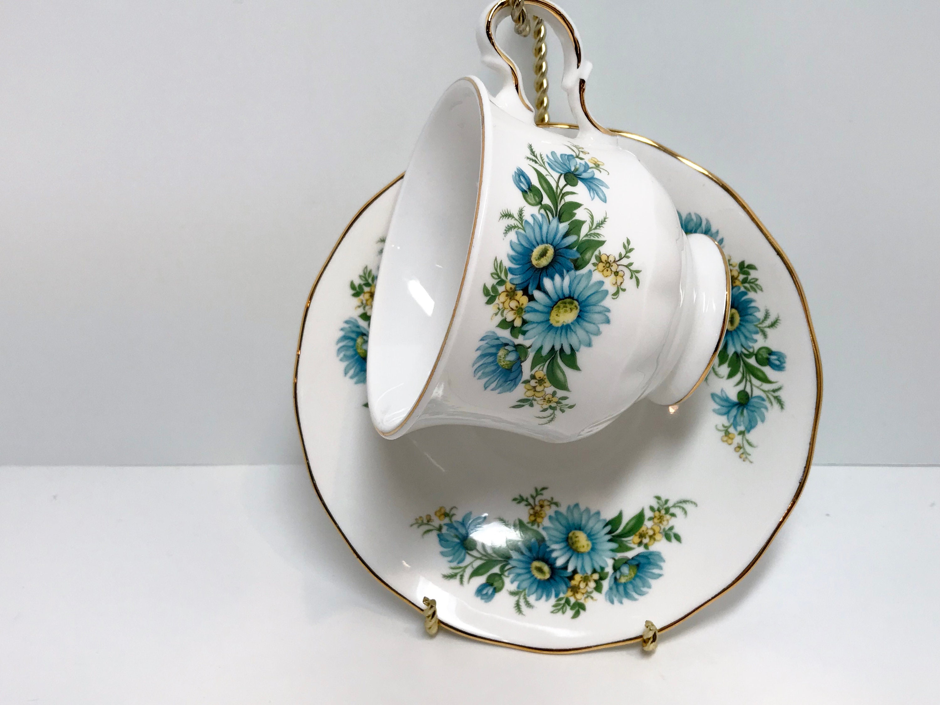 Queen Anne Tea Cup and Saucer, Blue Daisies Teacup, Antique Teacups ...