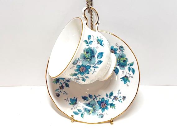 Queen Anne Bone China Teacup and Saucer, Floral Blue Flowers, Gold Trim (1950s)