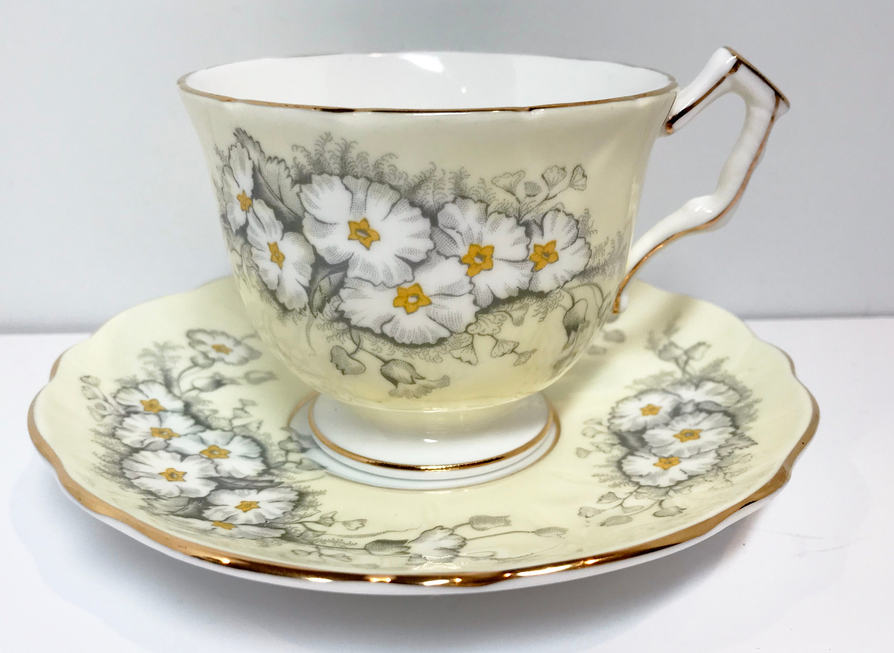 Aynsley Teacup and Saucer, Yellow Teacups, Antique Teacups Vintage