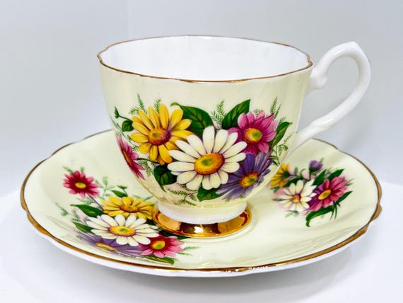Daisy Teacup and Saucer by Crownford  , Antique Tea Cup , Vintage Tea Cups, Floral Tea Cups, English Teacups , Gifts for Friend