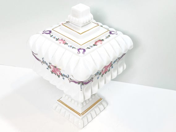 Vintage Westmoreland Milk Glass Container: Floral Wedding Centerpiece