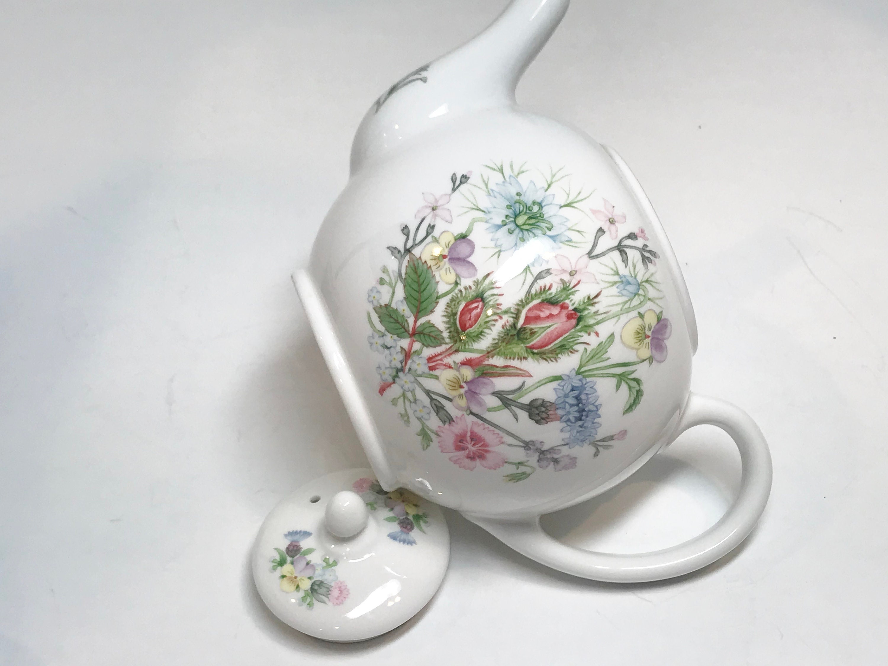 Aynsley Teapot, Wild Tudor Pattern, Floral Teapot, English Teapots