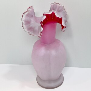 Victorian Cased Glass , Blown Glass , Ruffled Top Vase , Pink White Glass , Antique Glass Vase image 2