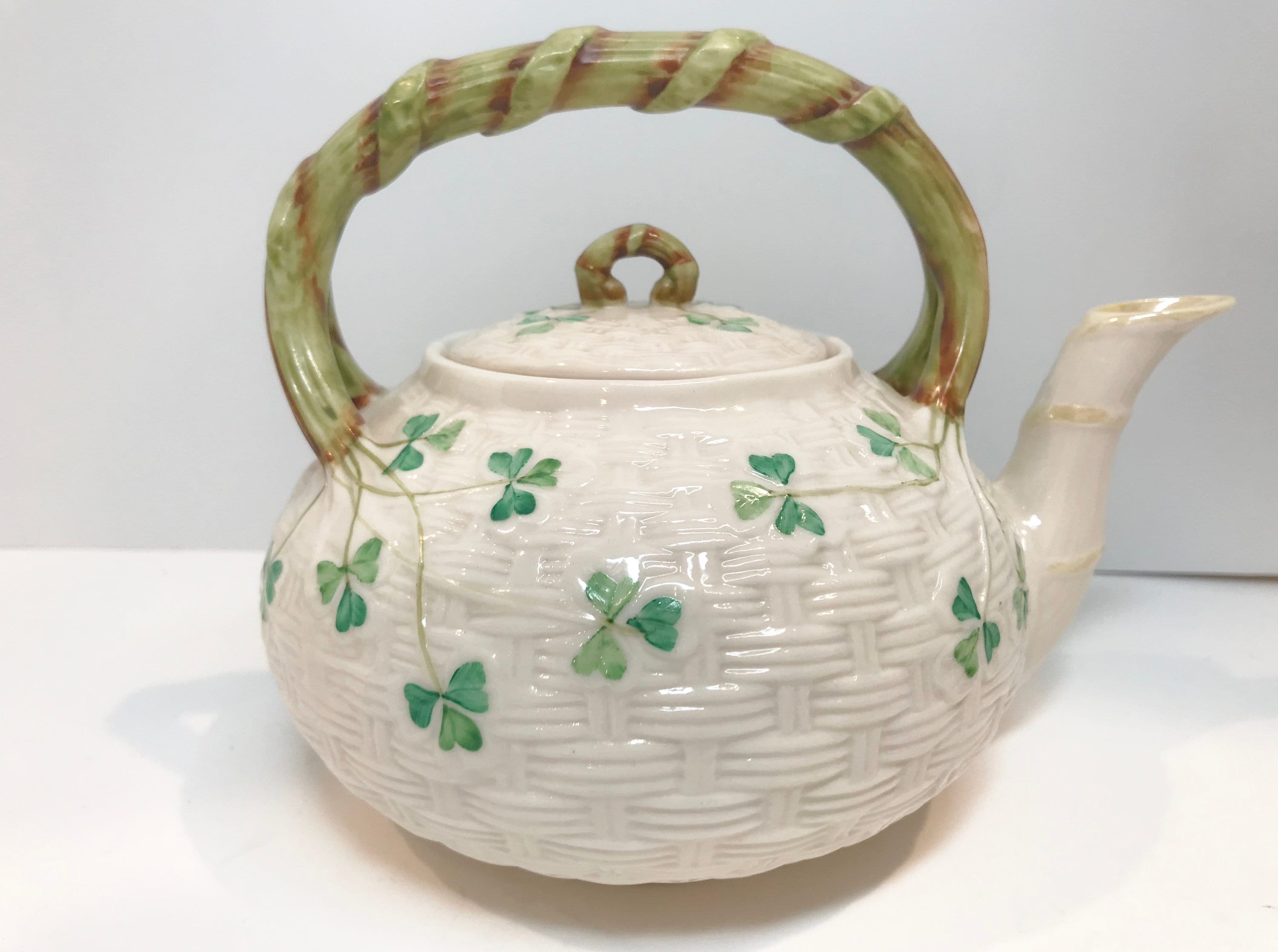 Shamrock Belleek Teapot, Belleek Kettle, Irish Teapot, Belleek China