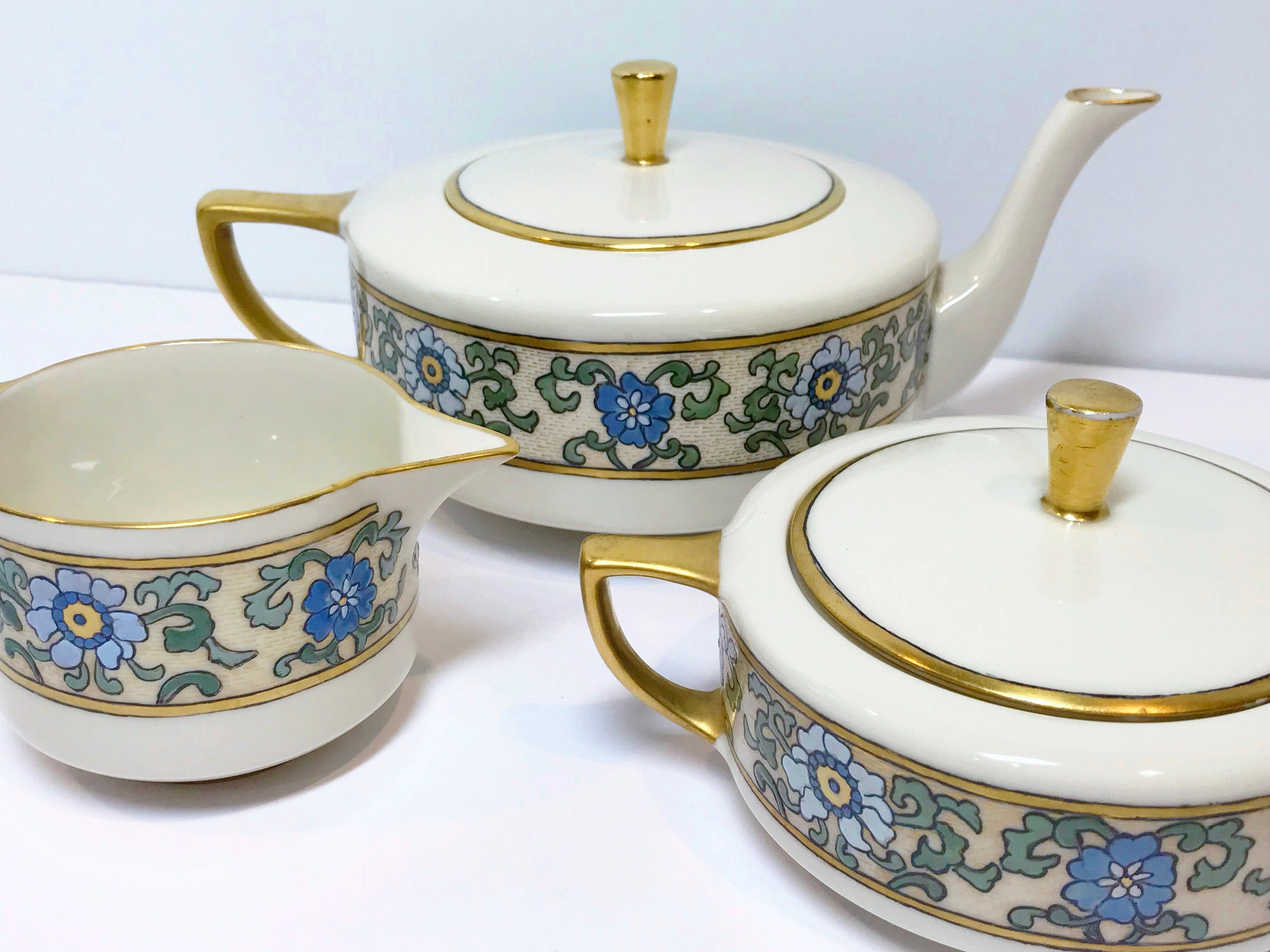 Willets Belleek Tea Set, Artist Signed Willets Teapot, Willets Teapot Creamer Sugar, A Kuper