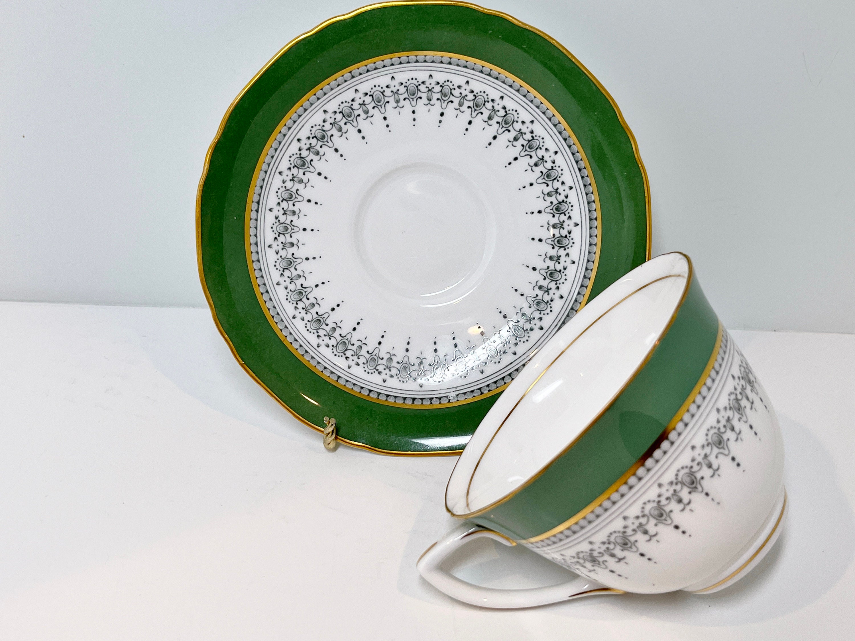 ROYAL WORCESTER C3353 GREEN- GOLD ENCRUSTED (c.1931) CUP & SAUCER (s)-  EXCELLENT!! RARE!!