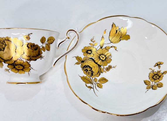 Gold Teacup , Grosvenor Teacup and Saucer , English Tea Cup , Gold Tea Cup , Antique Tea Cups Vintage , Anniversary Gift For Her