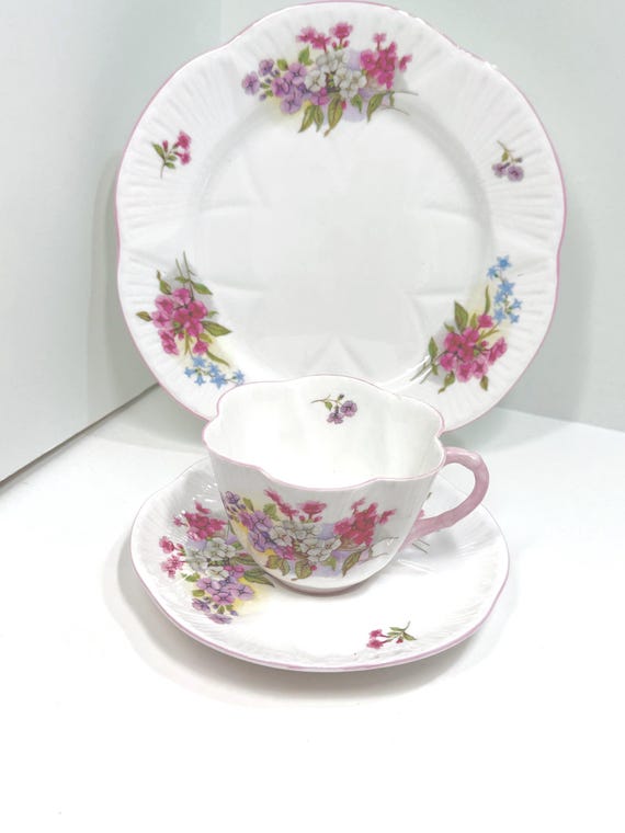 Shelley Stocks Pattern, Shelley China, Shelley Place Setting, Shelley Teacup and Saucer, Gift for Her, Anniversary Gift, Birthday Gift