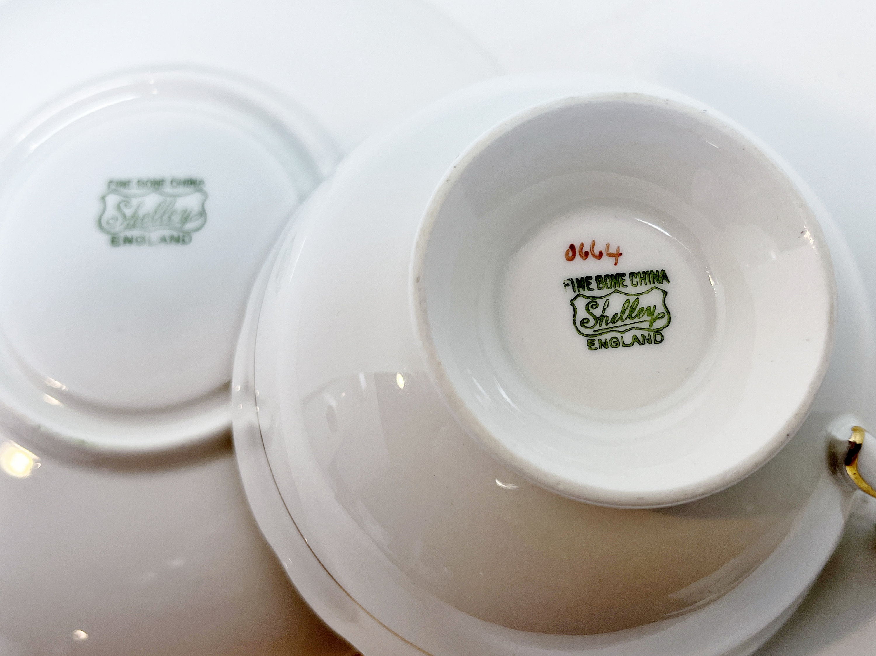 Green Gold by Shelley Fine China, Lincoln Shape, Pattern 0664, Antique Tea Cups, Vintage Tea