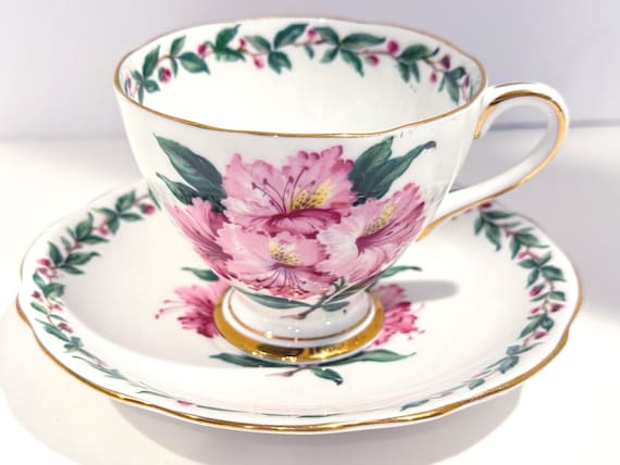Gladstone Bone China Teacup and Saucer: Pink Floral Laurel Time Pattern
