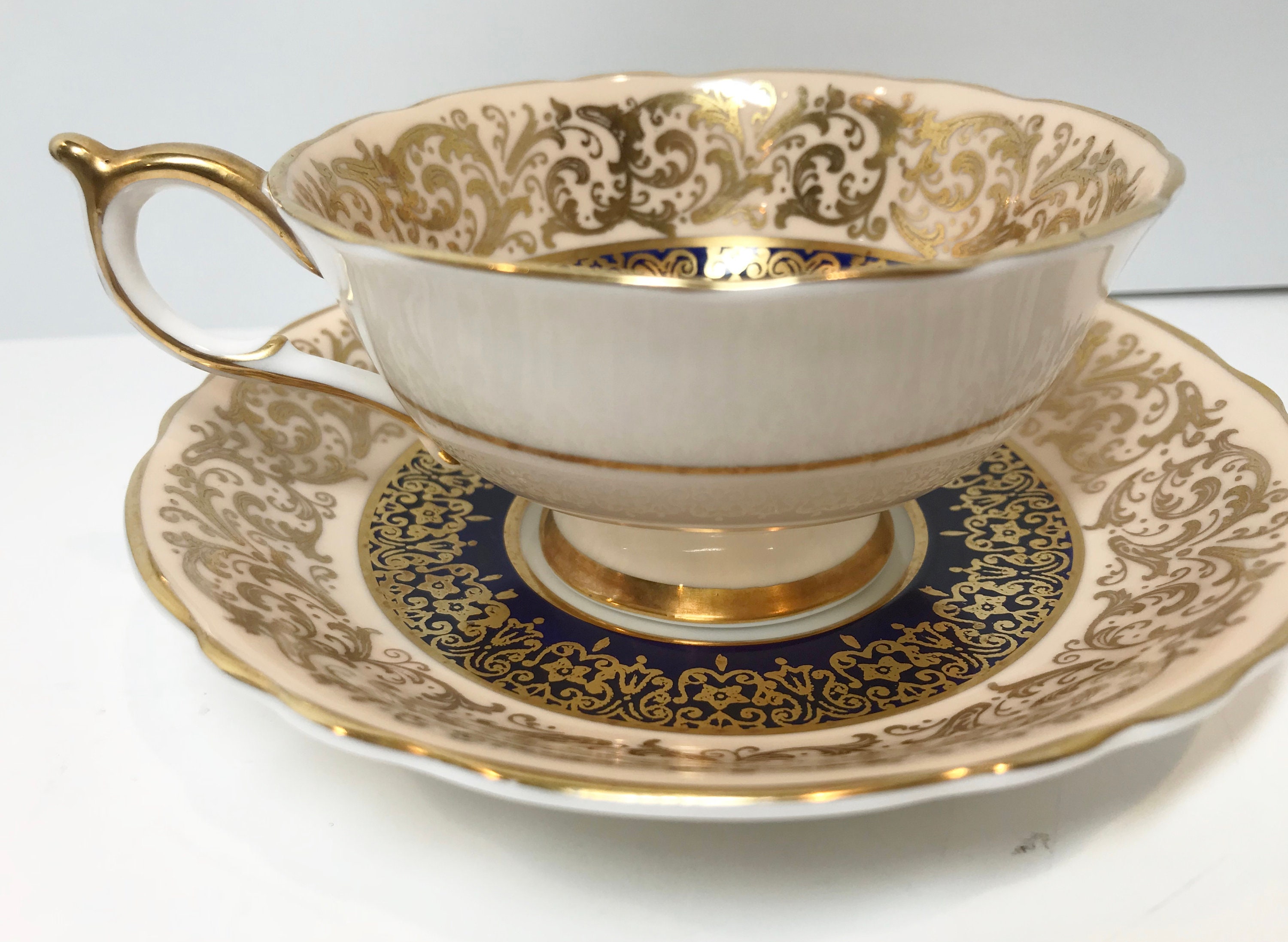 Regal Paragon Tea Cup and Saucer, English Bone China Cups, Vintage Tea