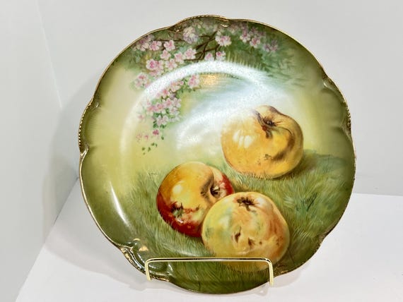 Hutschenreuther Plate, E Vouga Artist, Bavarian Plate, Art Noveau Plate, Charlotte Bavaria Plate, Estate Plate, Apple Plate, House Gift