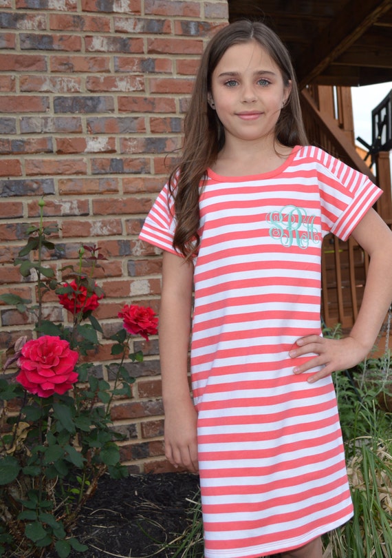 monogram t shirt dress Velour T-Shirt Dress Jr Size Small (3-5) Brown QUEEN Logo Monogram Short  Sleeve