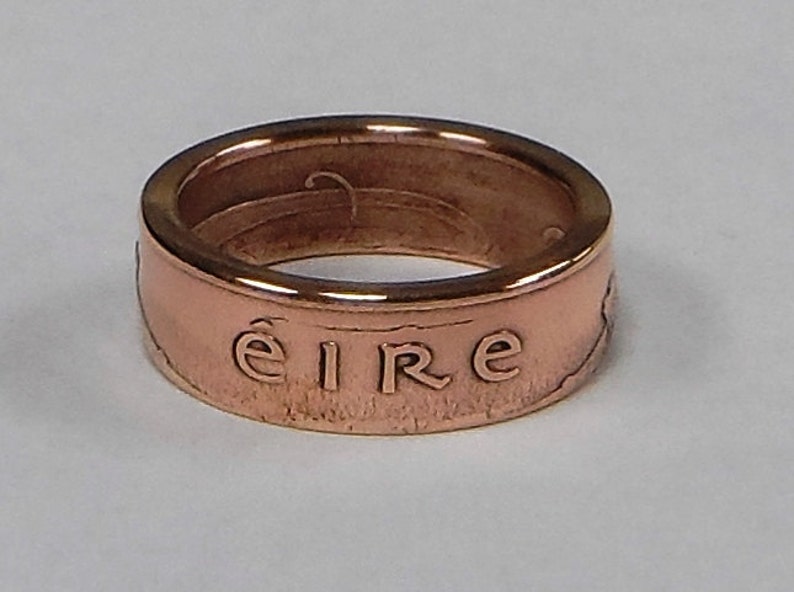 Sealed Ring hand made from Irish 2 pence coin image 3