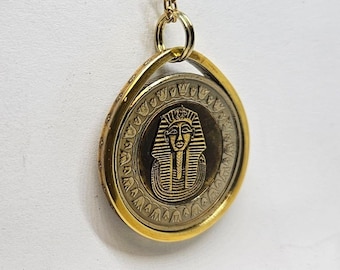 Traanhanger gemaakt van Egypte King Tut-muntring met 22 inch ketting